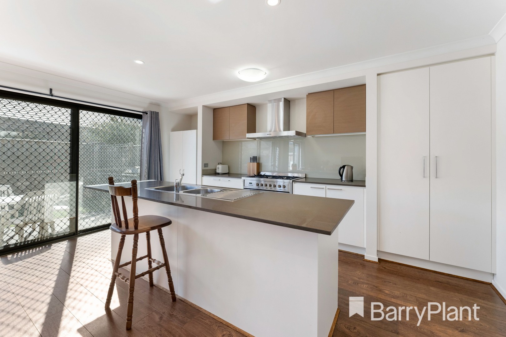 35 Attunga Grove, Werribee, VIC 3030, Werribee - Thumbnail 4