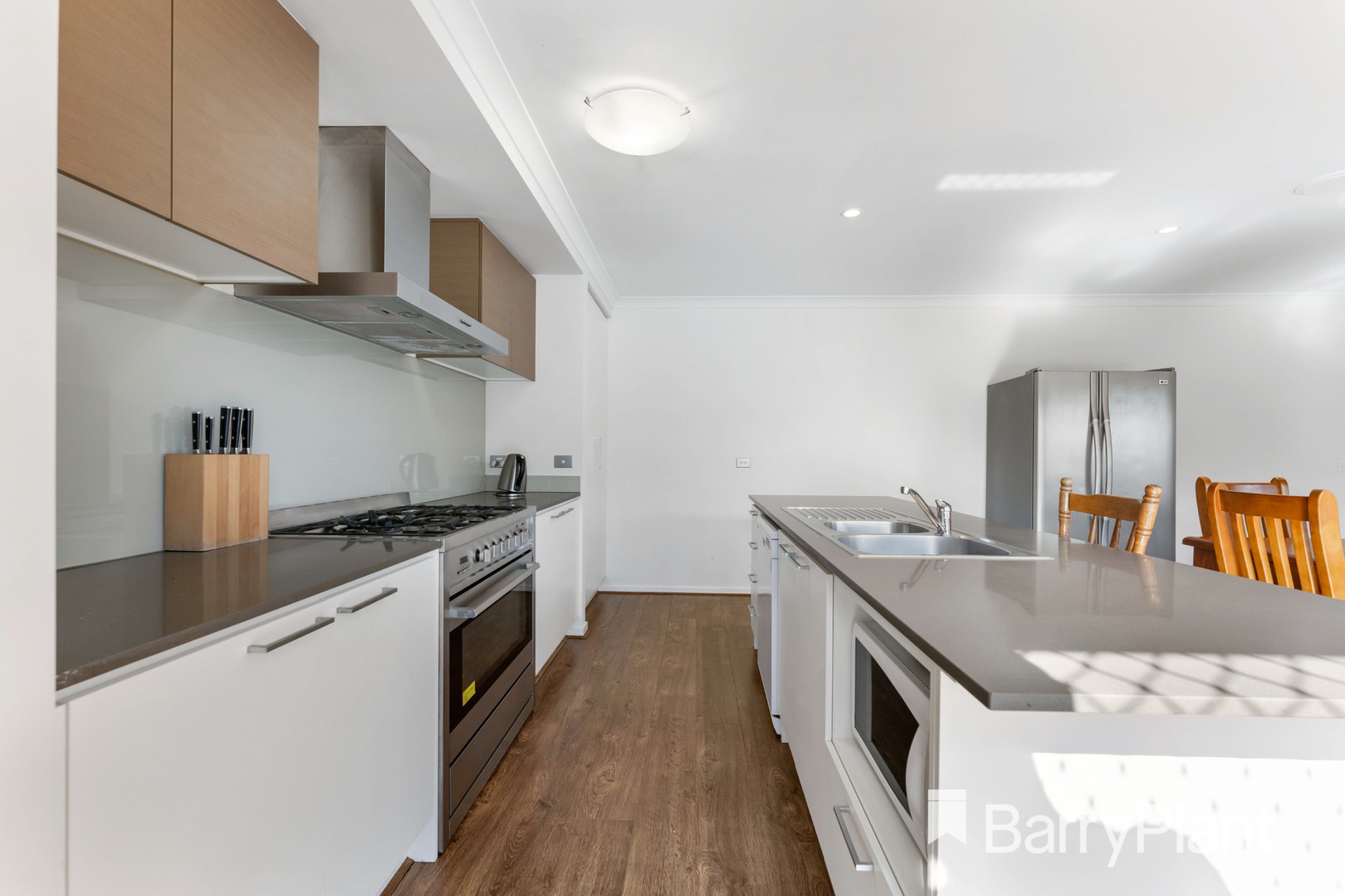 35 Attunga Grove, Werribee, VIC 3030, Werribee - Thumbnail 5