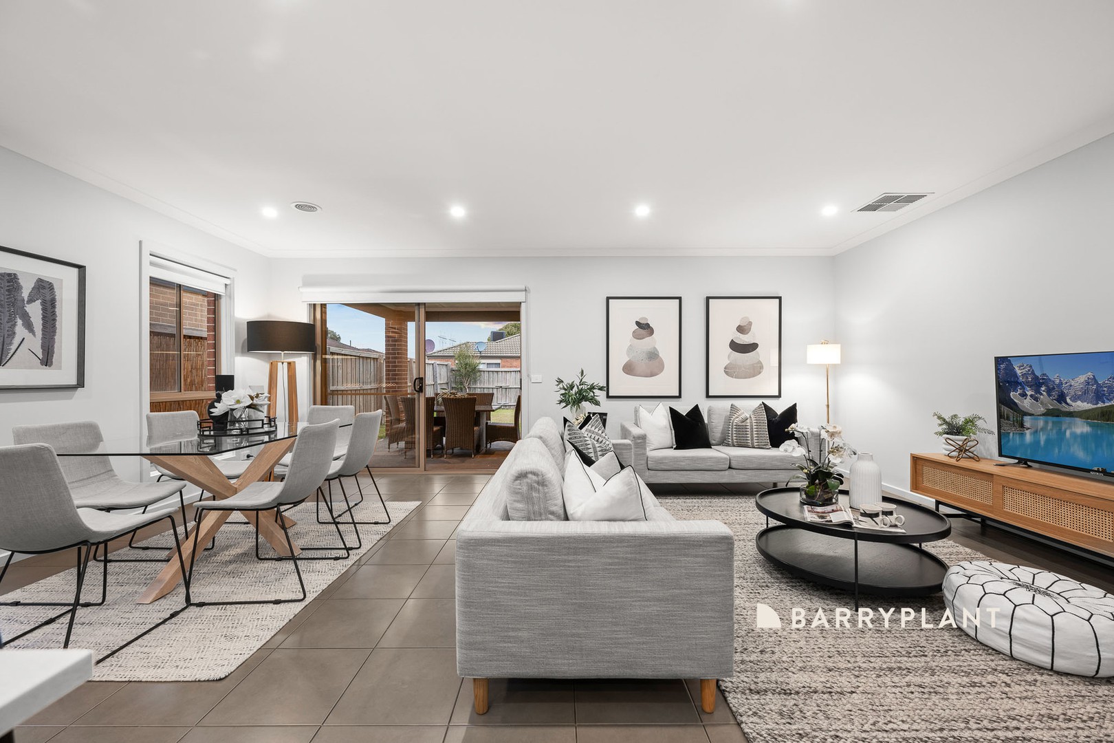 35 Bendigo Court, Cranbourne, VIC 3977, Cranbourne - Thumbnail 2