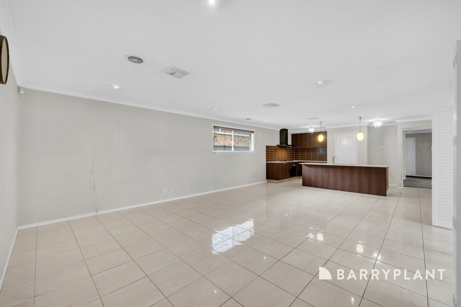 35 Breasley Parkway, Point Cook, VIC 3030, Point Cook - Thumbnail 4