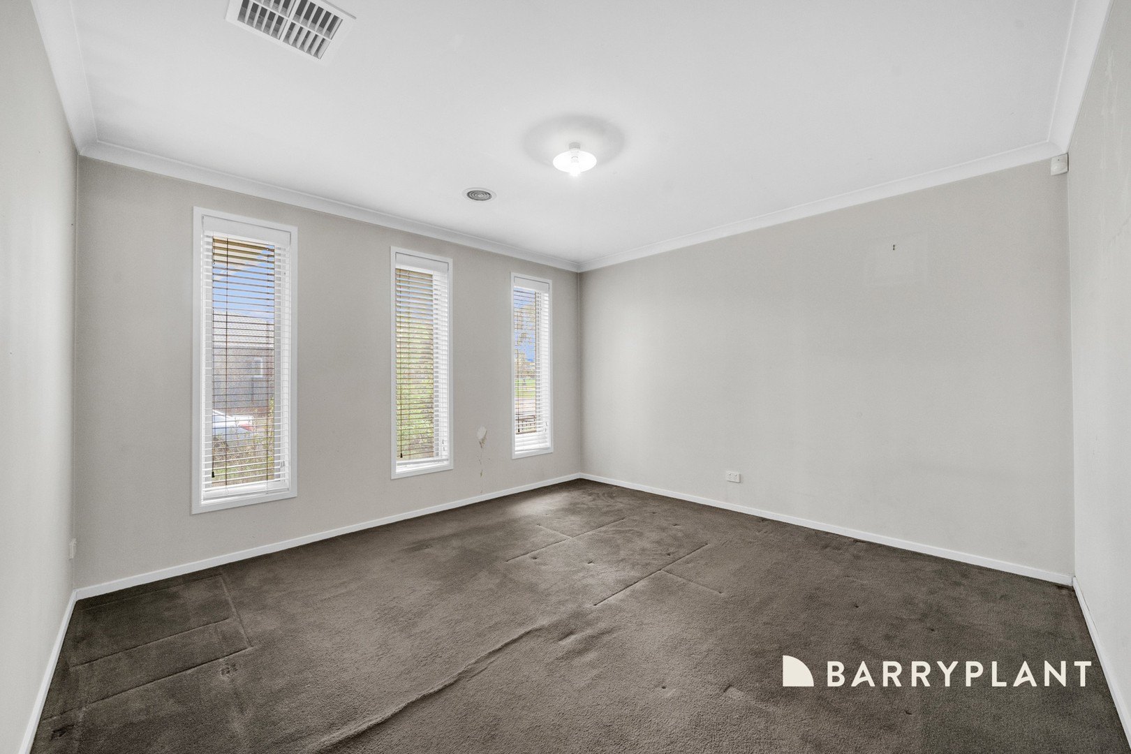 35 Breasley Parkway, Point Cook, VIC 3030, Point Cook - Thumbnail 7