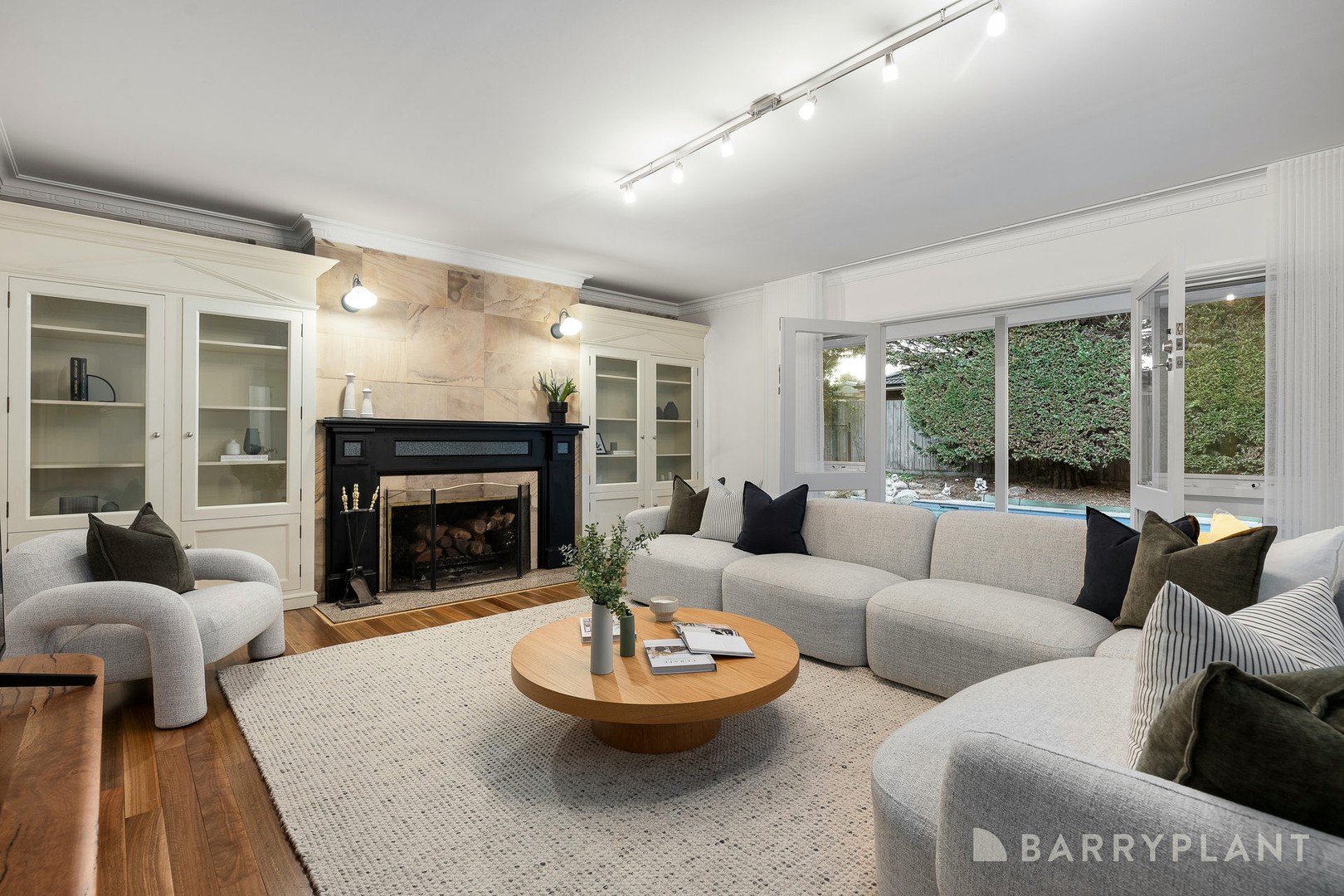 35 Crawley Grove, Ringwood North, VIC 3134 - Thumbnail 2 - 31/01/2025