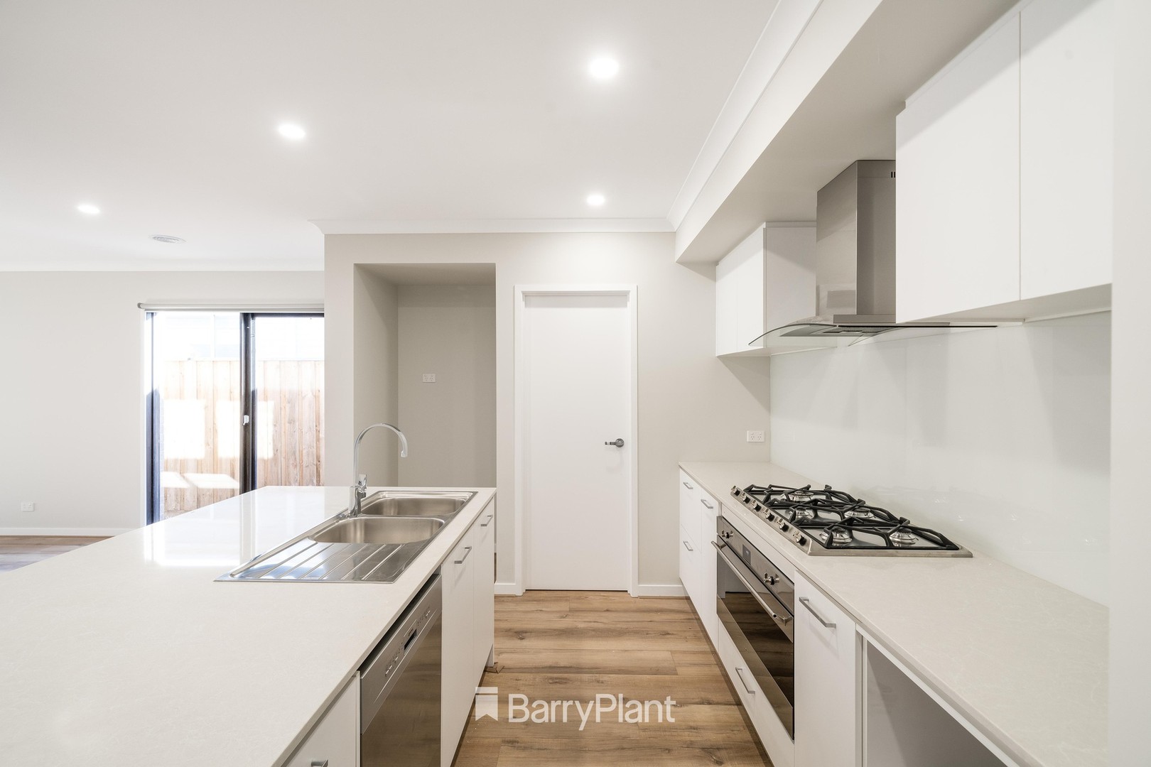 35 Duchess Drive, St Leonards, VIC 3223, St Leonards - Thumbnail 2