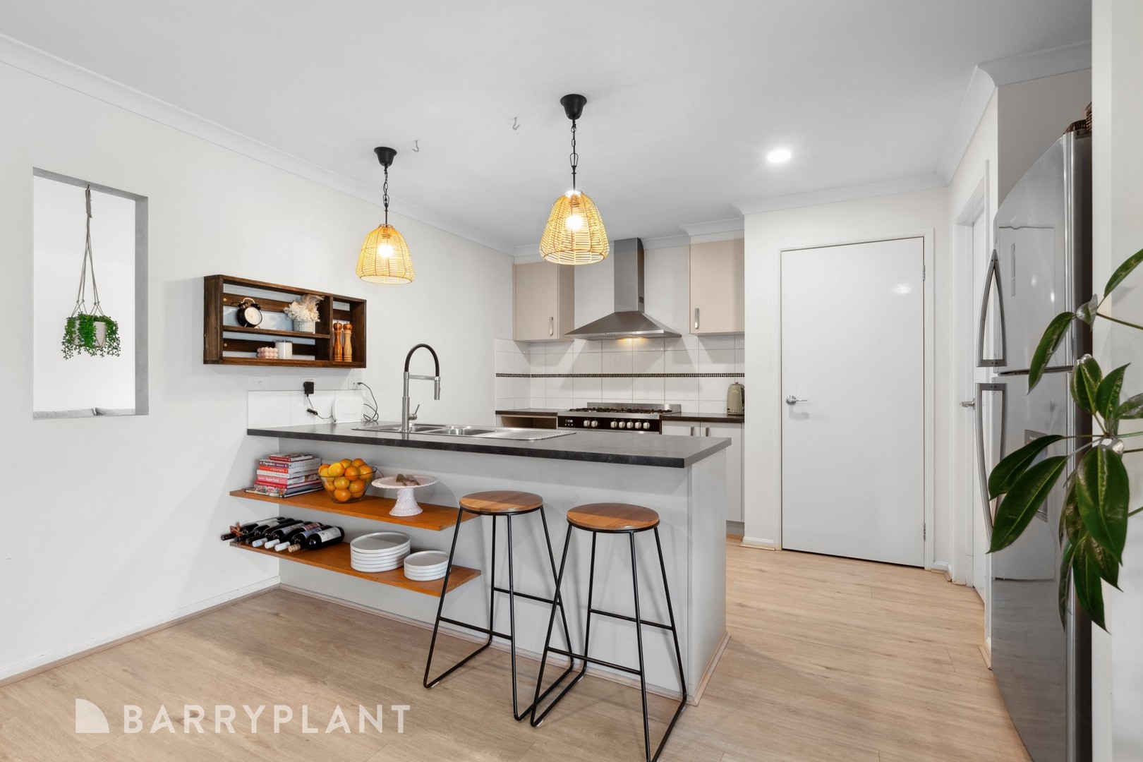 35 Dudley Street, Wallan, VIC 3756, Wallan - Thumbnail 2