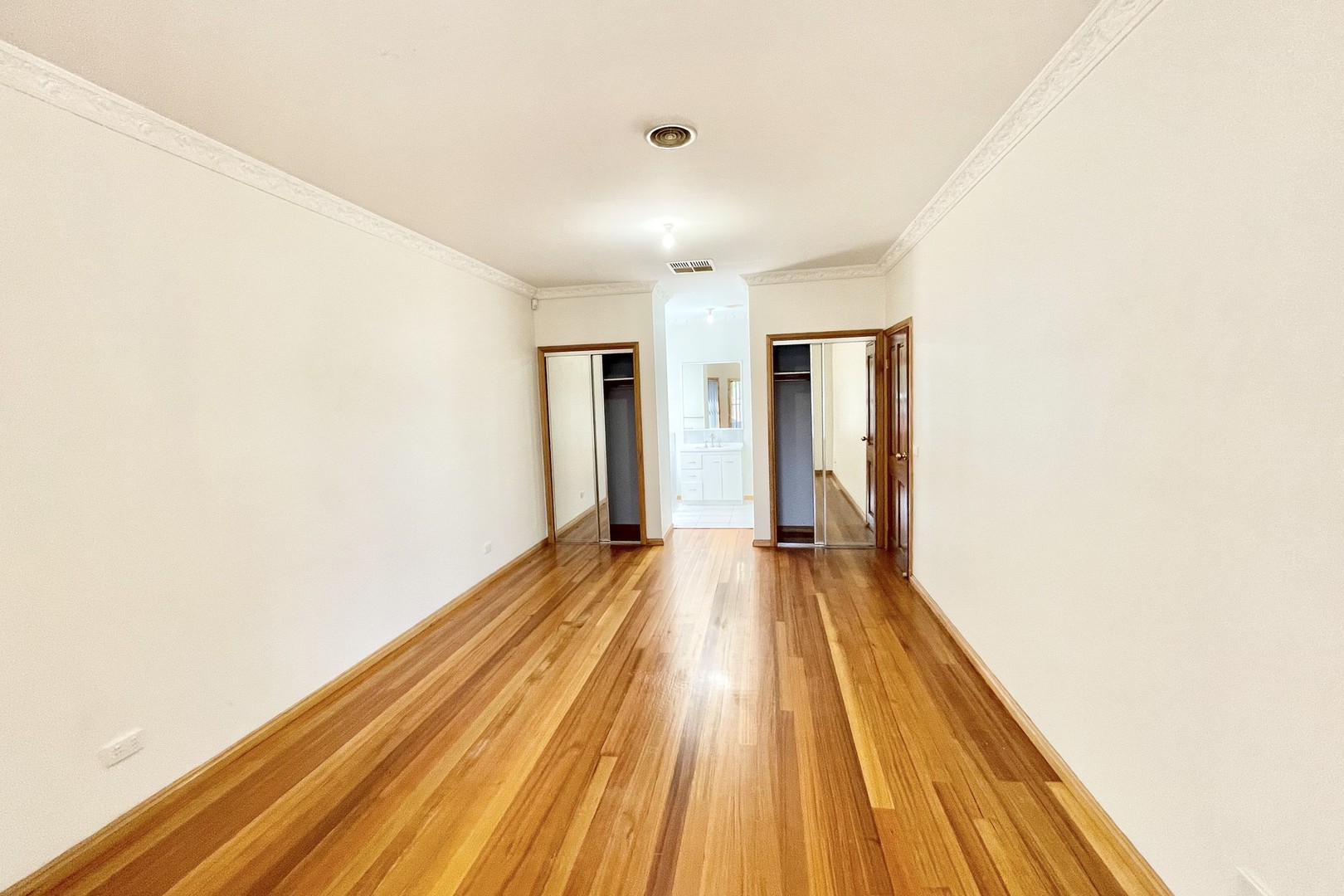 35 Edgbaston Parade, Caroline Springs, VIC 3023, Caroline Springs - Thumbnail 7