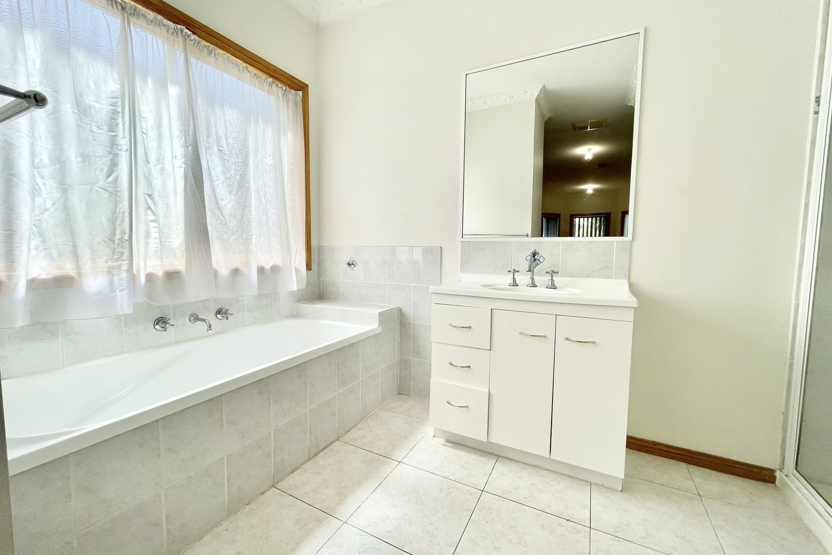 35 Edgbaston Parade, Caroline Springs, VIC 3023, Caroline Springs - Thumbnail 8