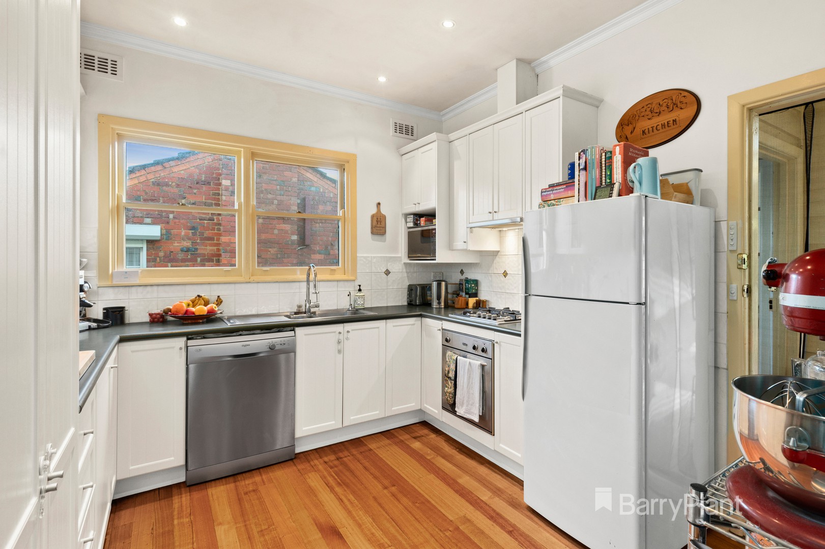 35 Flowerdale Road, Hampton East, VIC 3188, Hampton East - Thumbnail 4