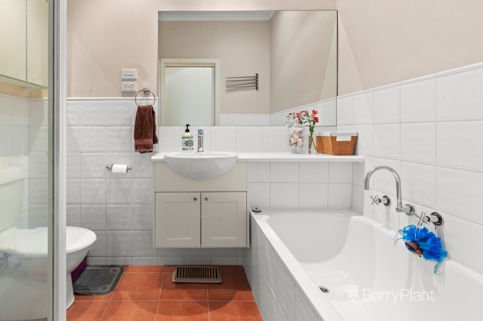 35 Flowerdale Road, Hampton East, VIC 3188, Hampton East - Thumbnail 8