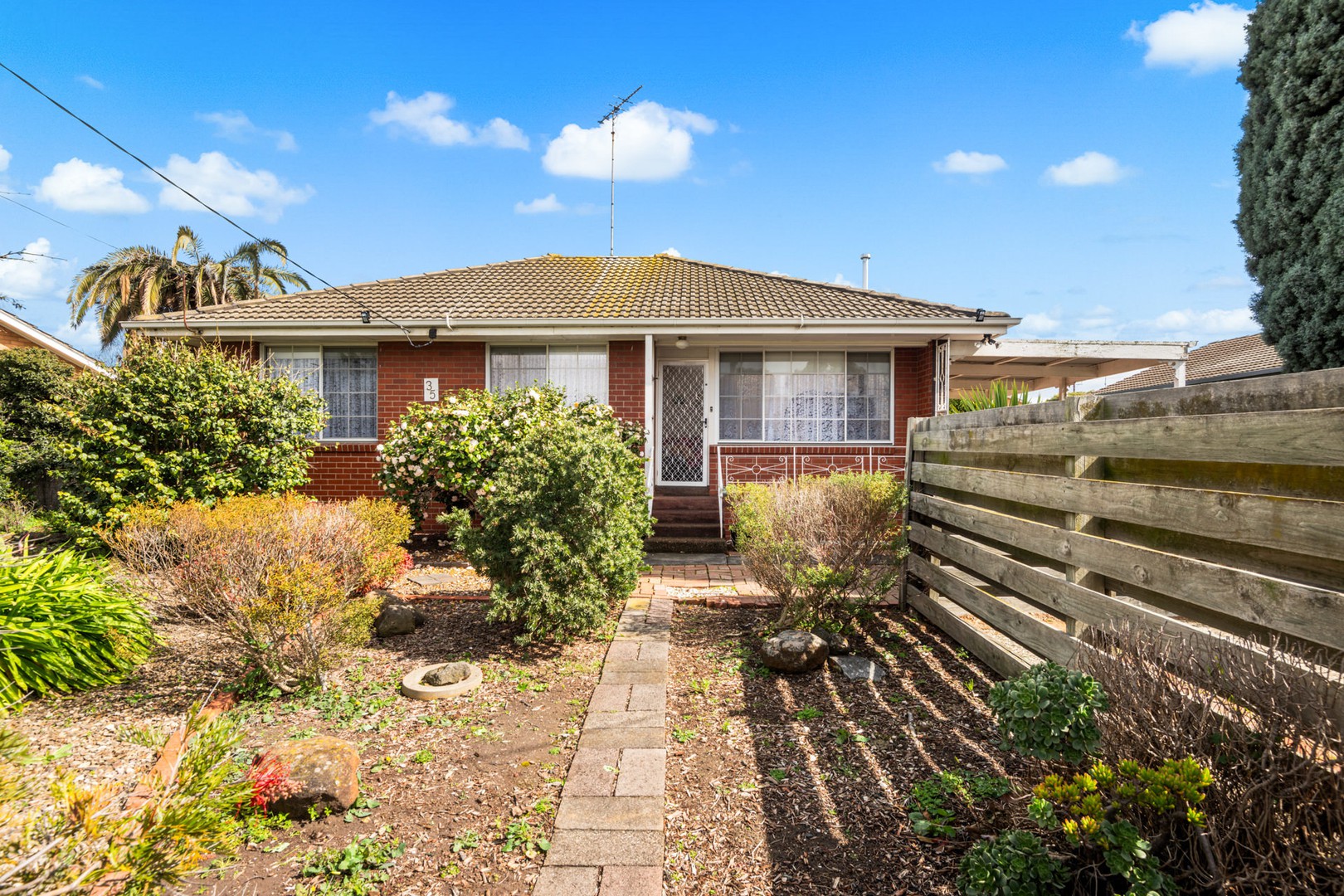 35 Goulburn Avenue, Corio, VIC 3214, Corio - Thumbnail 2