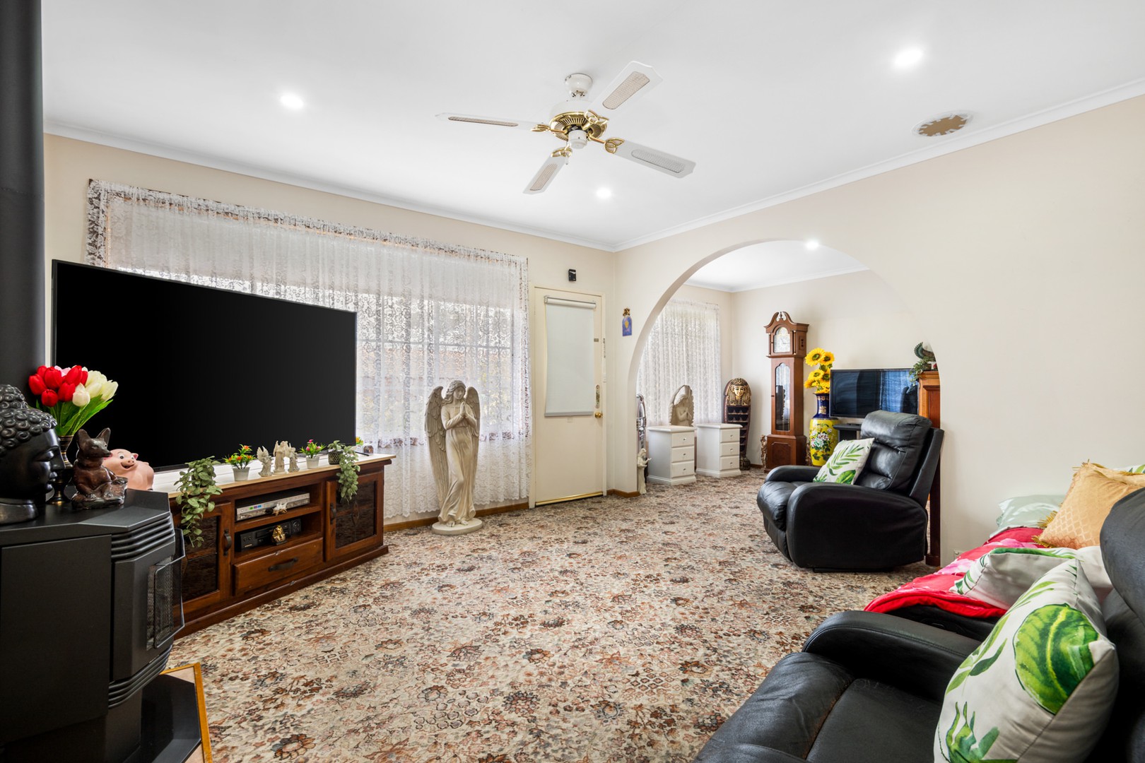 35 Goulburn Avenue, Corio, VIC 3214, Corio - Thumbnail 3