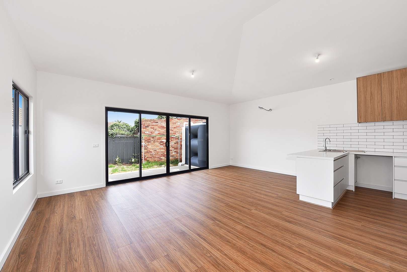 35 Gungarlan Drive, Keilor East, VIC 3033, Keilor East - Thumbnail 4