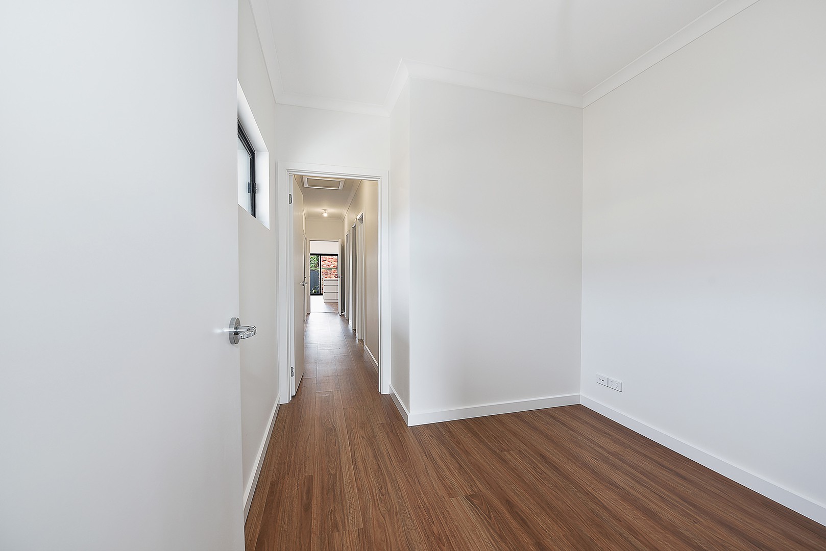 35 Gungarlan Drive, Keilor East, VIC 3033 - Thumbnail 1 - 09/10/2025