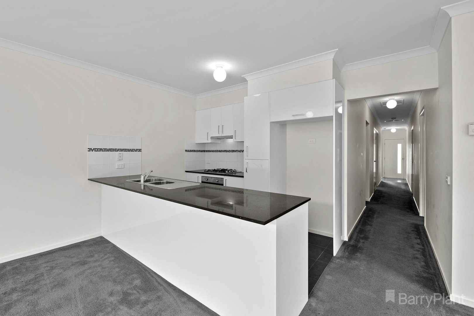 35 Havana Parade, Pakenham, VIC 3810 - Thumbnail 2 - 18/11/2021