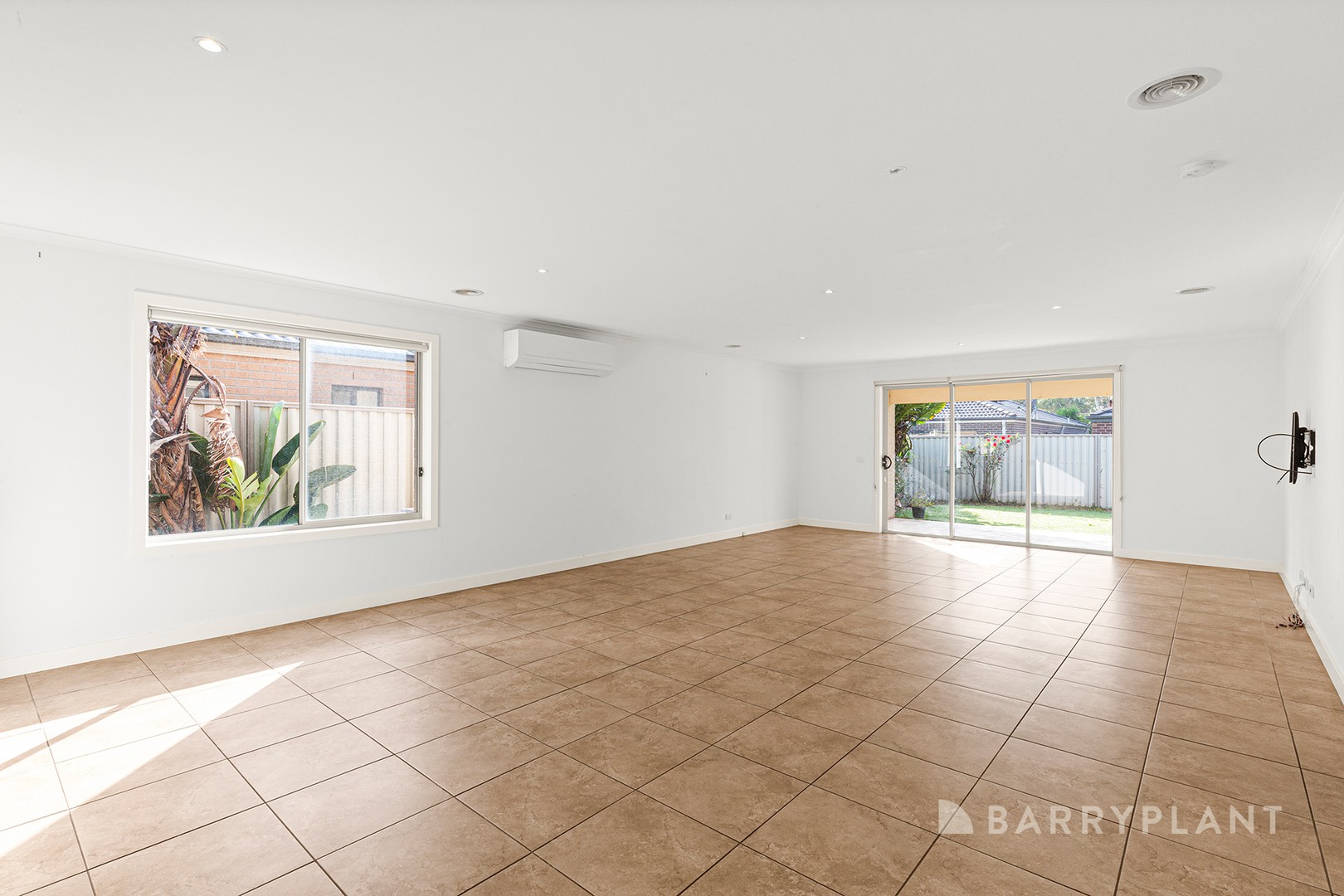 35 Inspiration Circuit, Pakenham, VIC 3810, Pakenham - Thumbnail 2