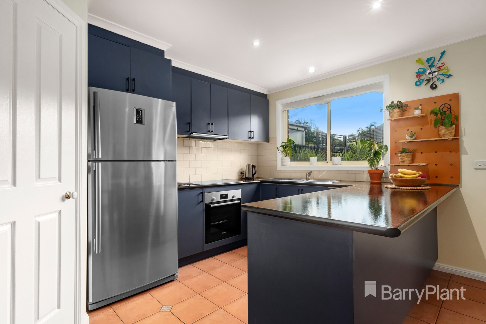35 Island Place, Mill Park, VIC 3082, Mill Park - Thumbnail 3