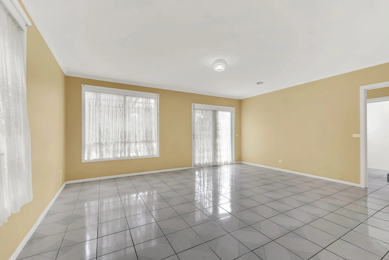 35 John Paul Drive, Hillside, VIC 3037, Hillside - Thumbnail 4