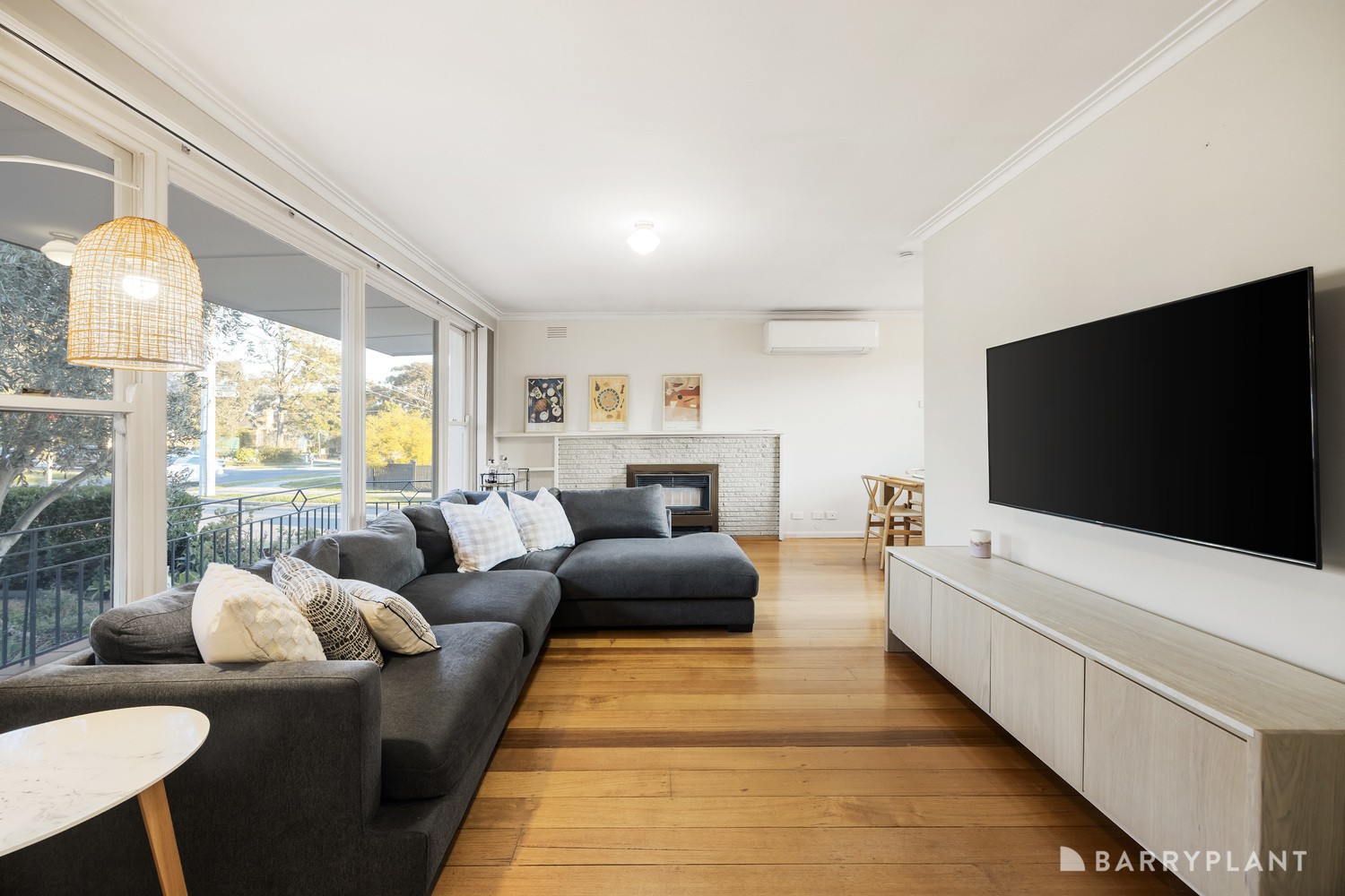 35 Kenmare Street, Watsonia, VIC 3087 - Thumbnail 2 - 26/08/2025