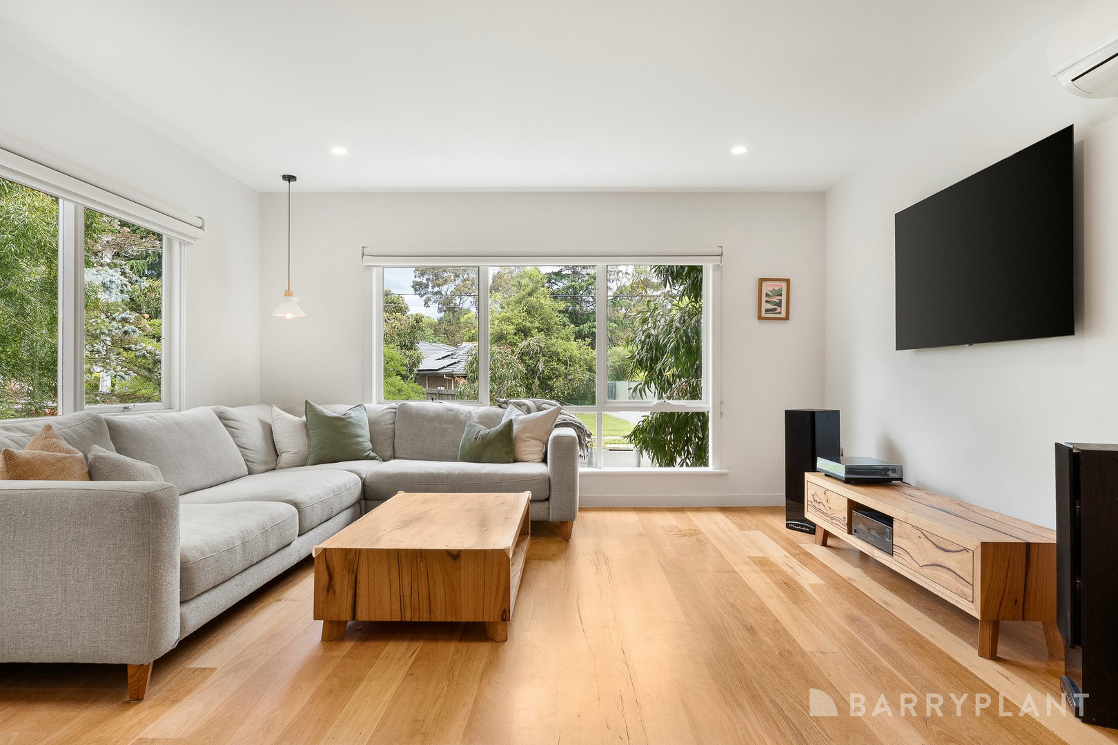 35 Kiloran Avenue, Kilsyth, VIC 3137, Kilsyth - Thumbnail 5
