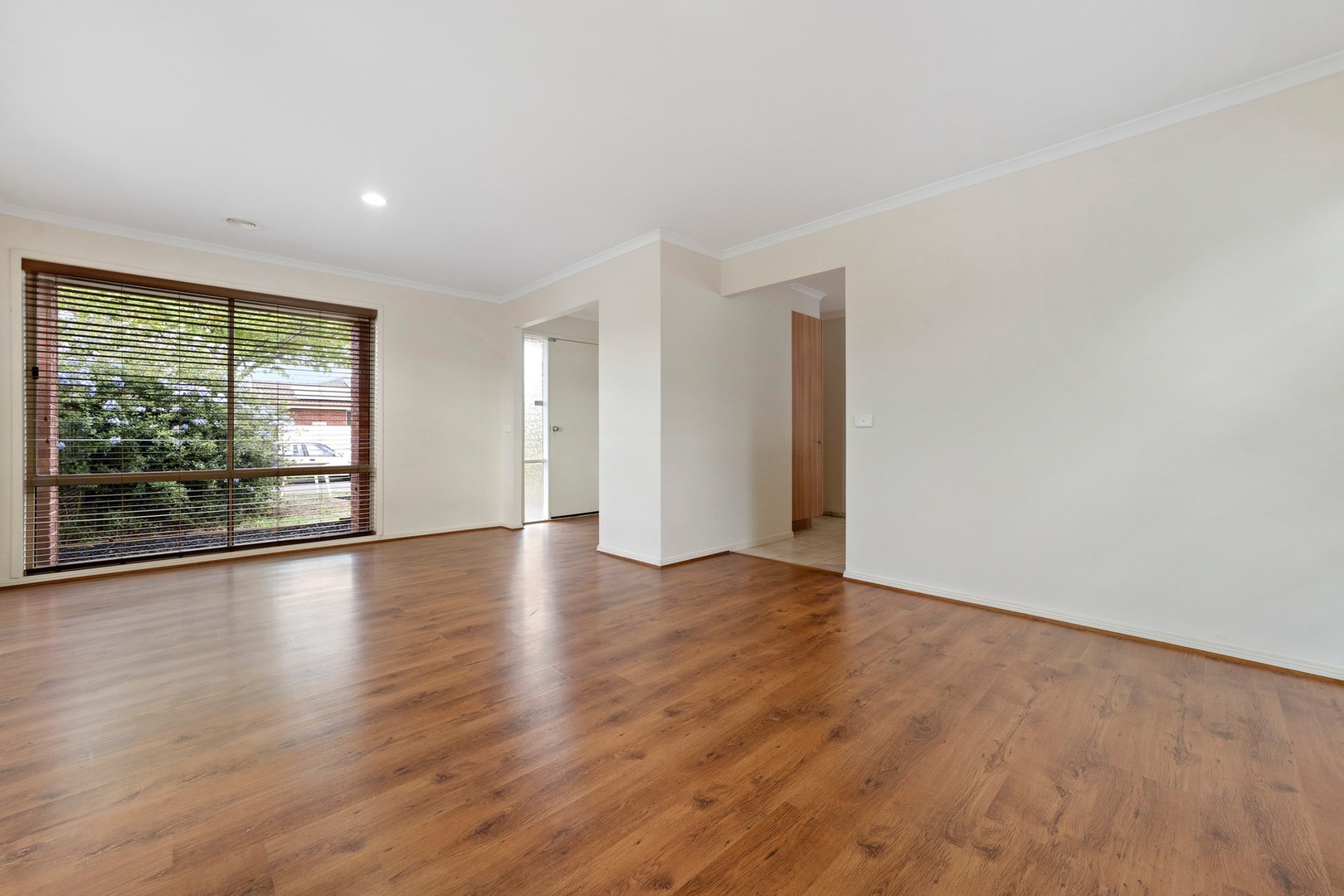 35 Kirkstone Road, Point Cook, VIC 3030, Point Cook - Thumbnail 3