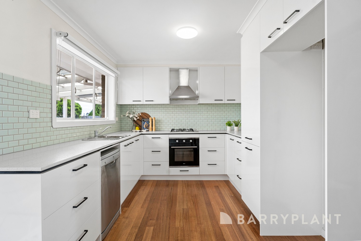 35 Larool Crescent, Sunshine West, VIC 3020, Sunshine West - Thumbnail 5