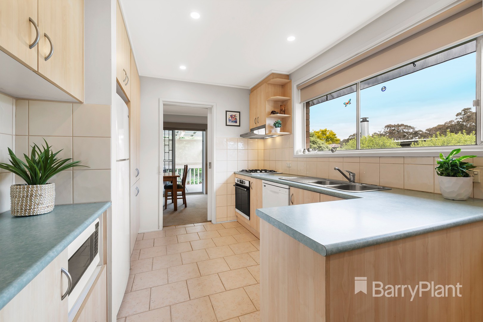 35 Ledbury CrescentBundoora, VIC 3083, Bundoora - Thumbnail 4