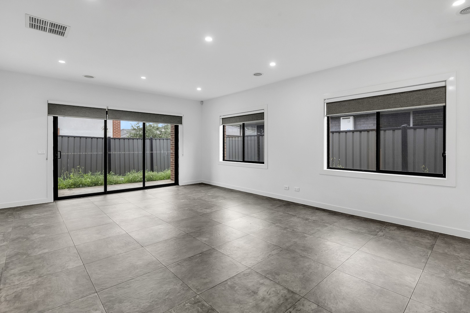 35 Lemon Myrtle Way, Craigieburn, VIC 3064, Craigieburn - Thumbnail 6