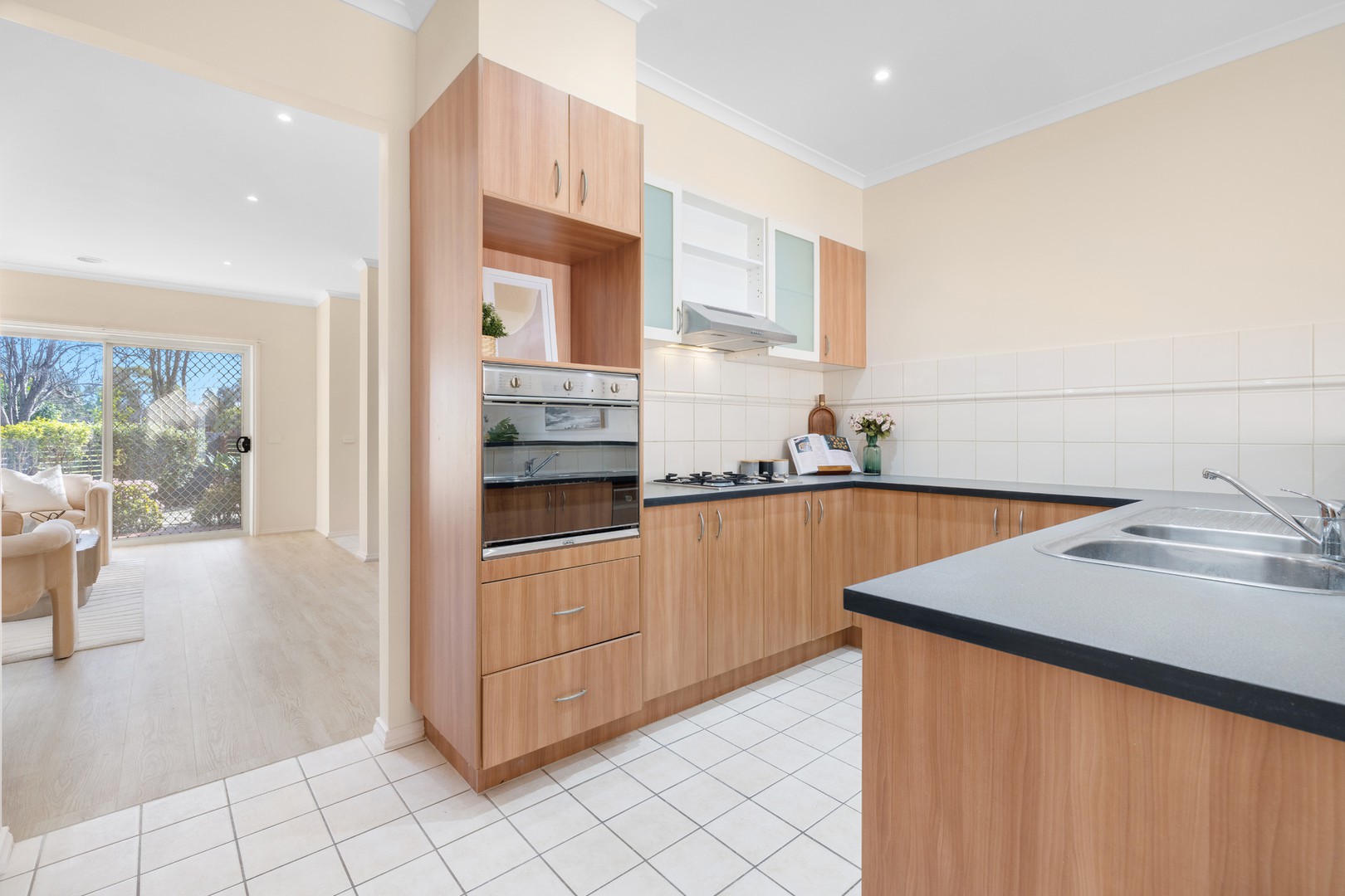 35 Lincolnheath Boulevard, Point Cook, VIC 3030, Point Cook - Thumbnail 7