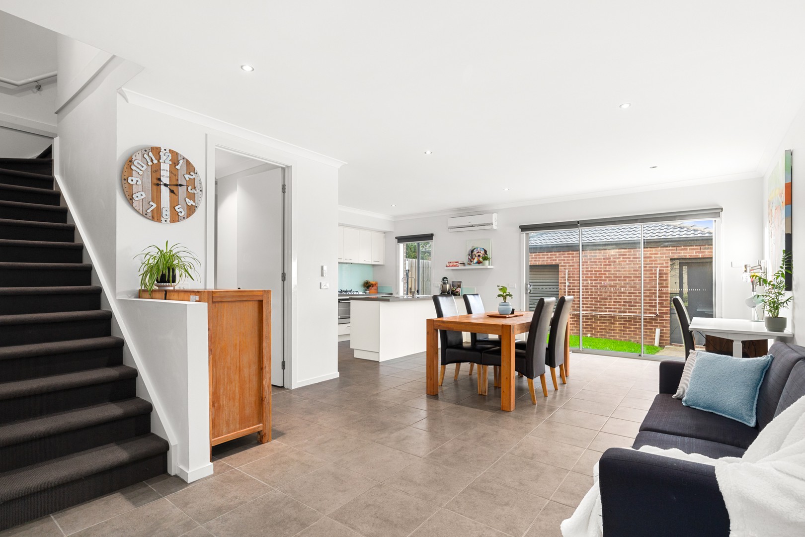 35 Maddock Street, Point Cook, VIC 3030, Point Cook - Thumbnail 4