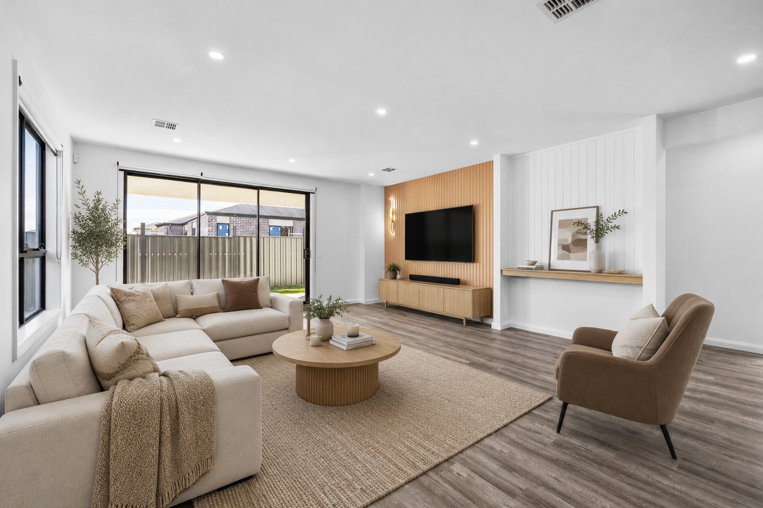 35 Malcolm Street, Beveridge, VIC 3753 - Thumbnail 2 - 16/04/2026