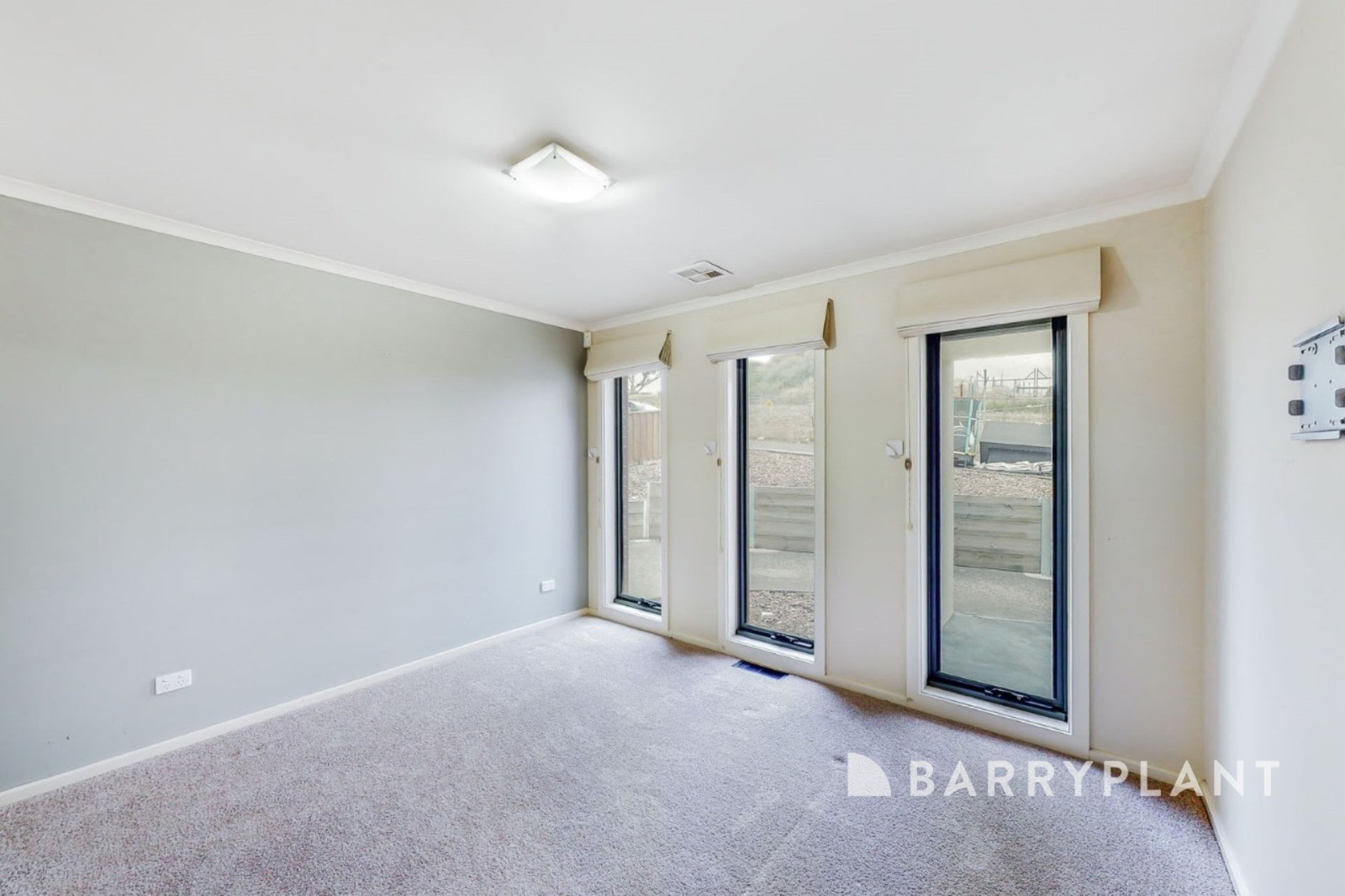 35 Mcarthurs Road, South Morang, VIC 3752, South Morang - Thumbnail 6