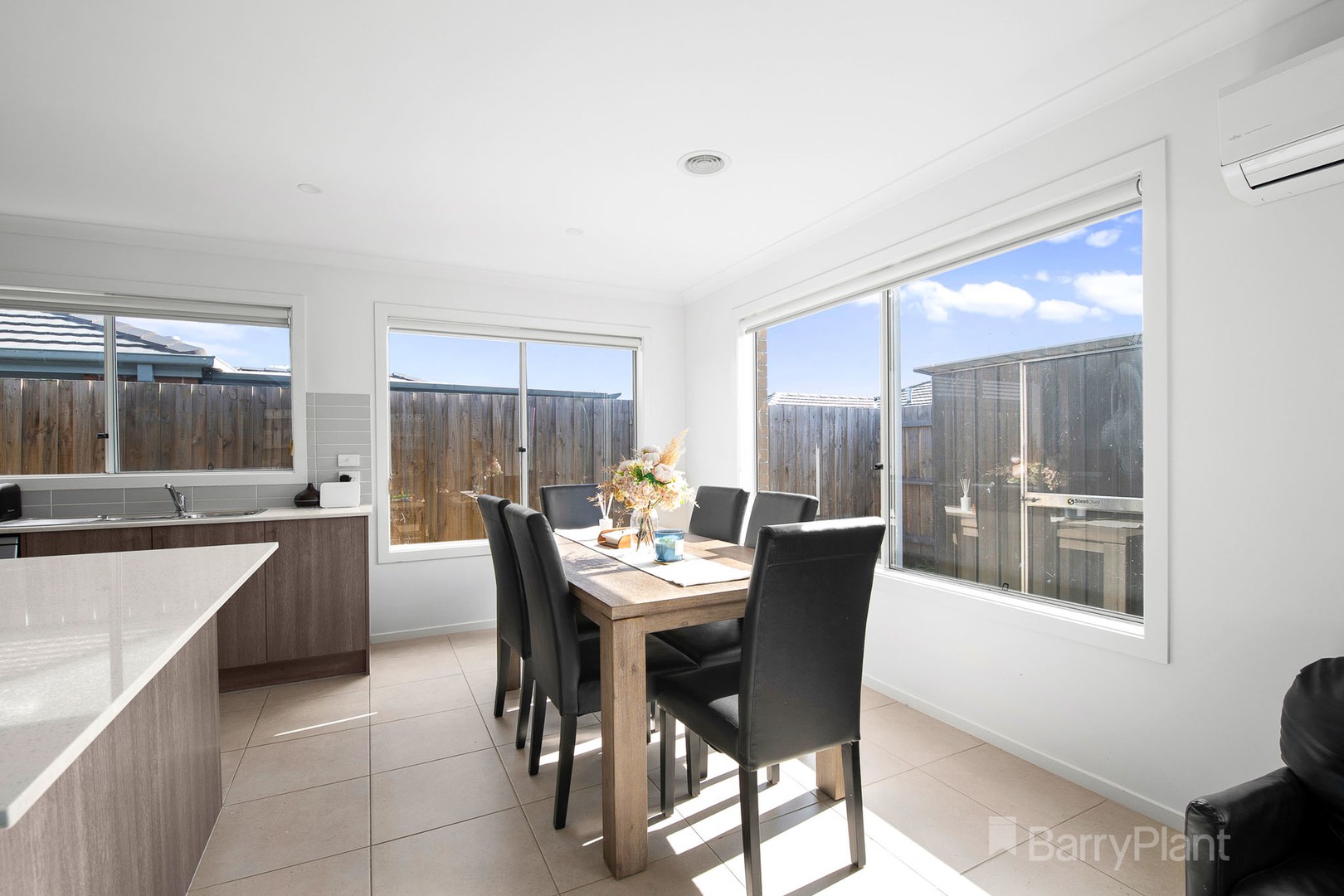 35 Merlot Road, Pakenham, VIC 3810, Pakenham - Thumbnail 6