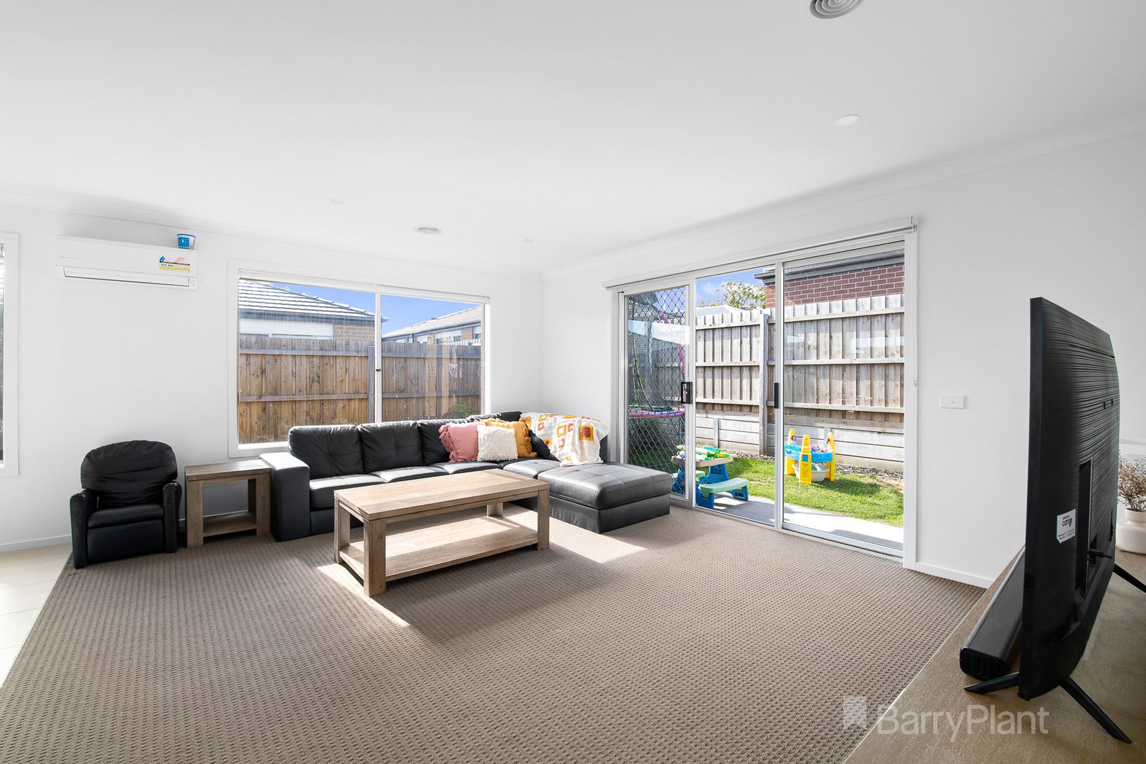 35 Merlot Road, Pakenham, VIC 3810, Pakenham - Thumbnail 8
