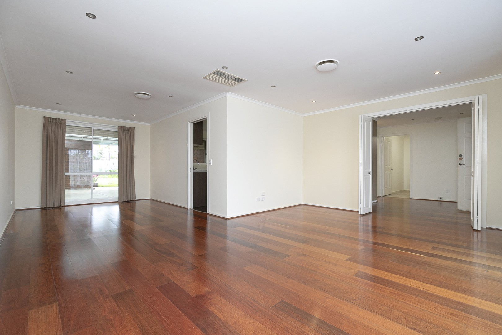 35 Messina Crescent, Keilor Lodge, VIC 3038, Keilor Lodge - Thumbnail 4