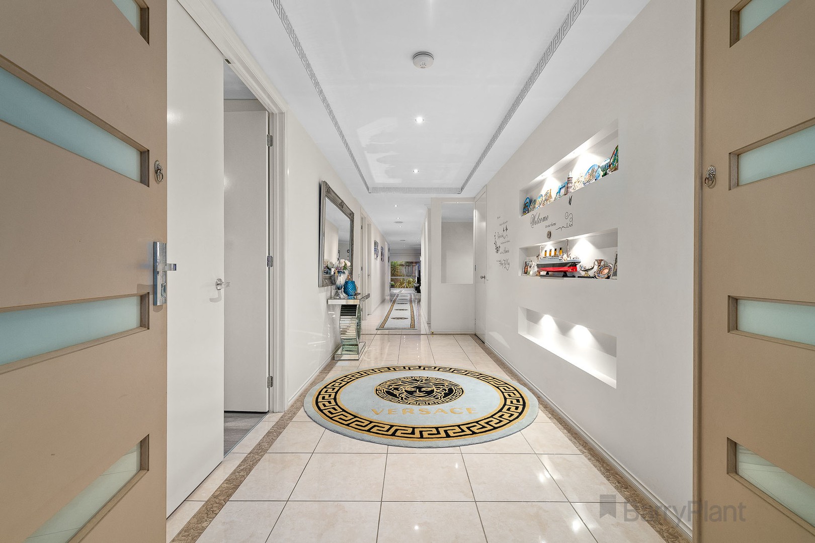 35 Mickleham Drive, Cranbourne North, VIC 3977, Cranbourne North - Thumbnail 2