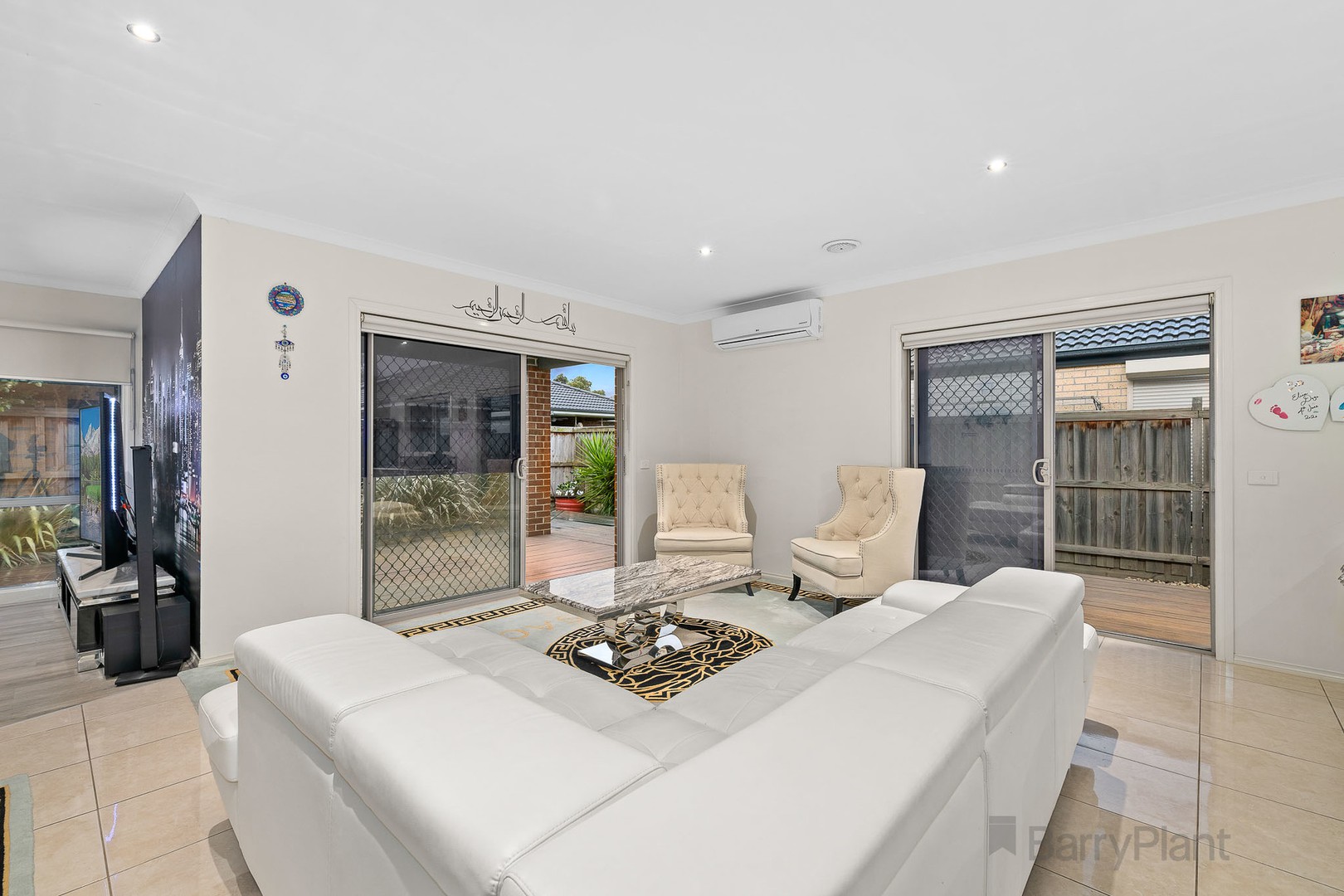 35 Mickleham Drive, Cranbourne North, VIC 3977, Cranbourne North - Thumbnail 4