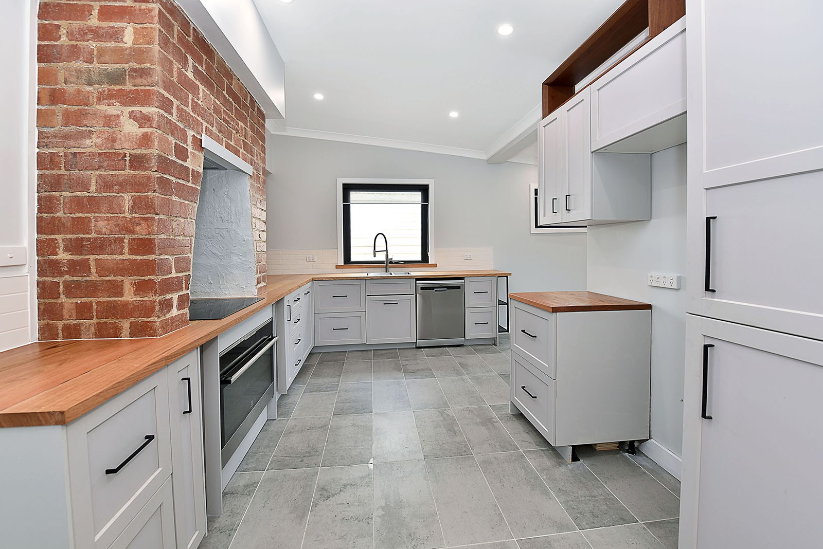 35 Moore Street, Footscray, VIC 3011, Footscray - Thumbnail 3