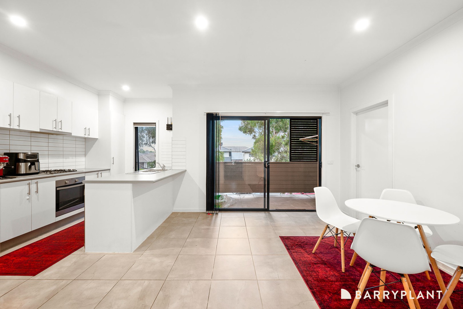 35 Nugget Way, Cranbourne East, VIC 3977, Cranbourne East - Thumbnail 2