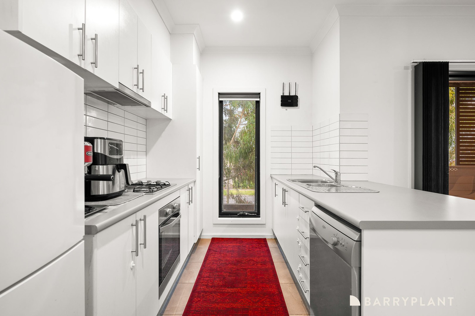 35 Nugget Way, Cranbourne East, VIC 3977, Cranbourne East - Thumbnail 3