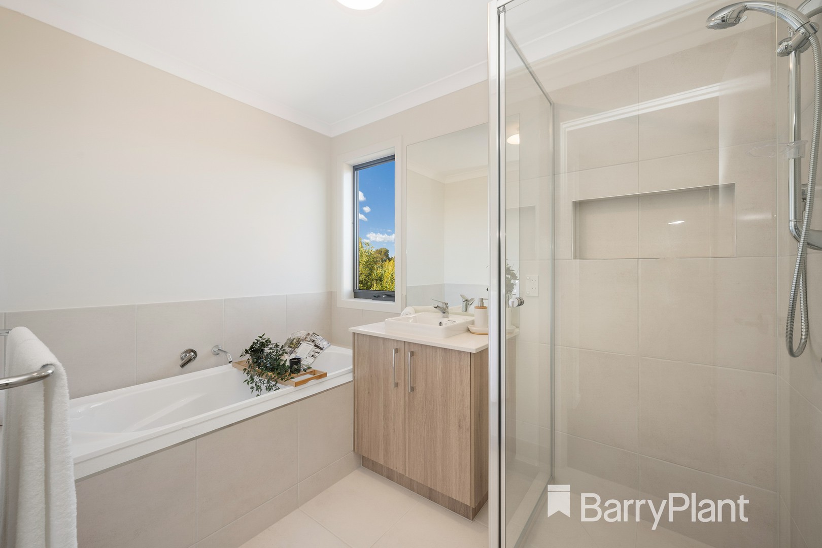 35 Oldbridge Boulevard, Weir Views, VIC 3338, Weir Views - Thumbnail 8