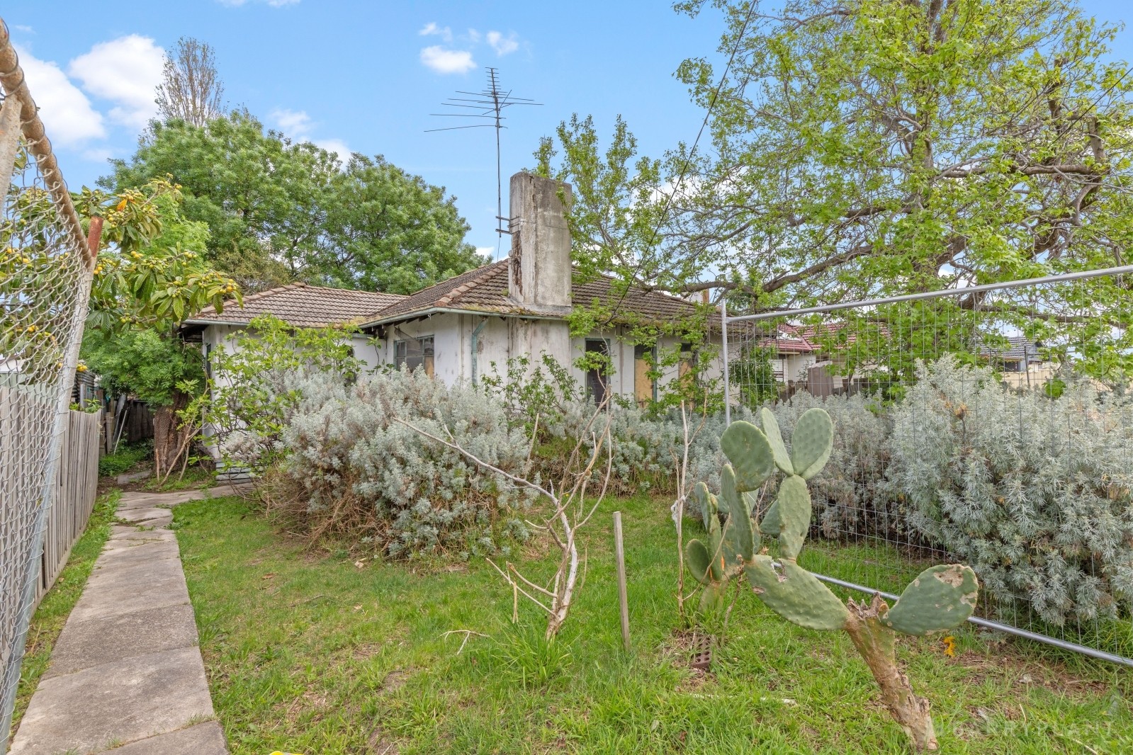 35 Paperbark Street, Doveton, VIC 3177 - Thumbnail 2 - 07/10/2025