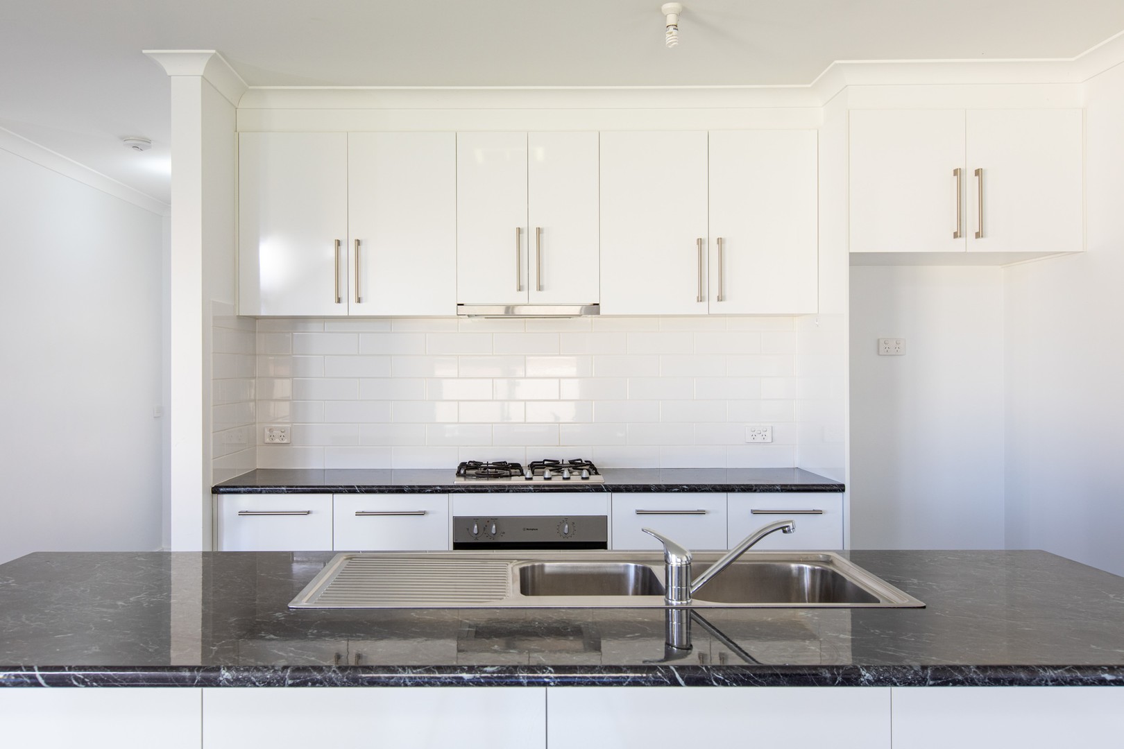35 Philippa Crescent, Mildura, VIC 3500, Mildura - Thumbnail 2