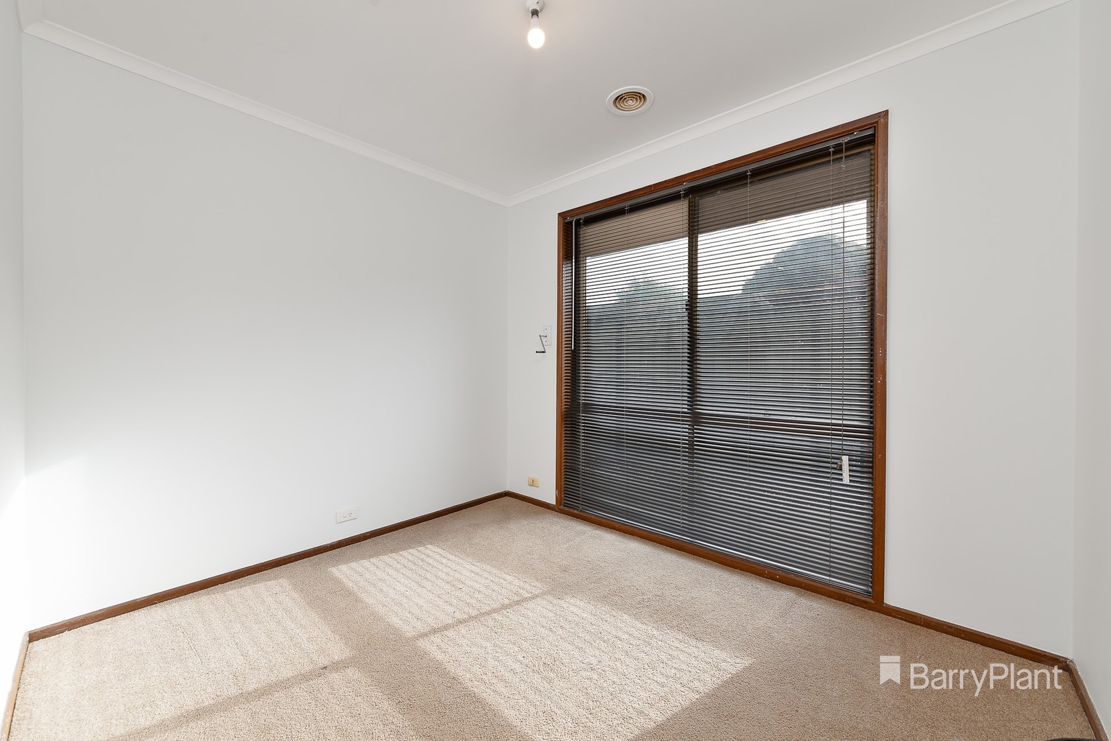 35 Pommel Crescent, Epping, VIC 3076, Epping - Thumbnail 6