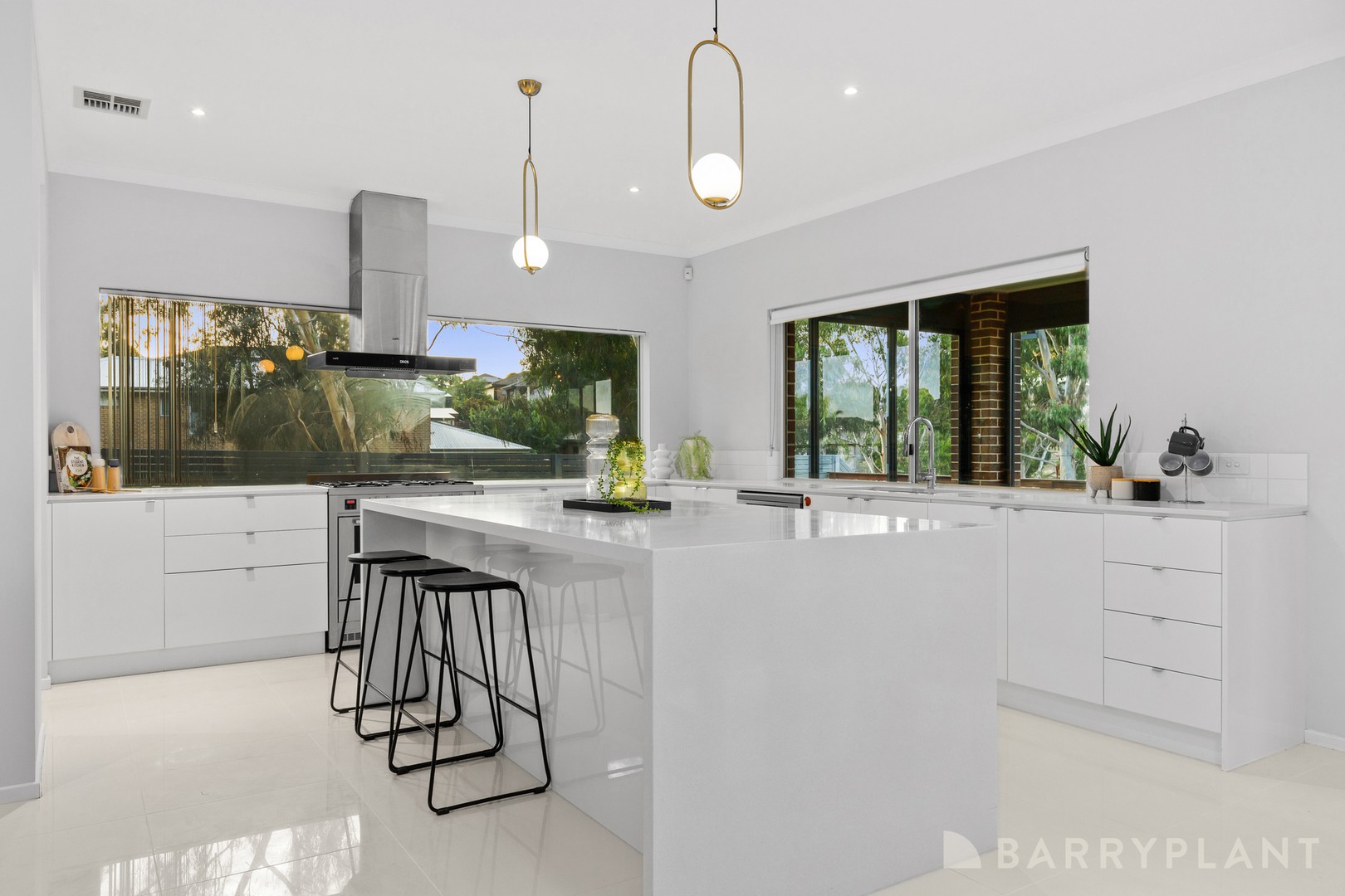 35 Queens Gardens, Bundoora, VIC 3083, Bundoora - Thumbnail 3