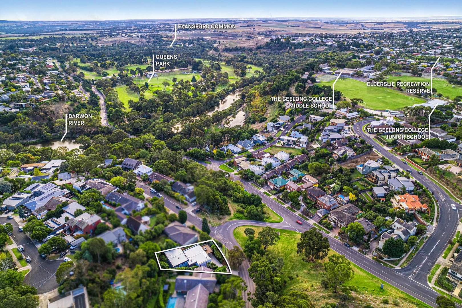 35 Queens Road, Newtown, VIC 3220 - Thumbnail 2 - 19/04/2022
