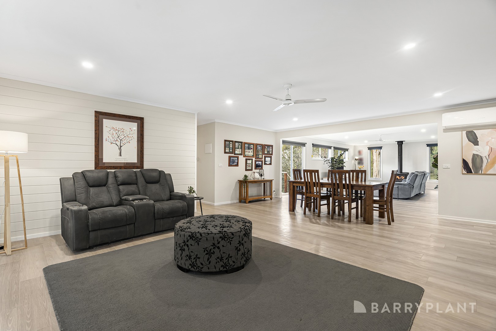 35 Railway Parade, Wandin North, VIC 3139, Wandin North - Thumbnail 2
