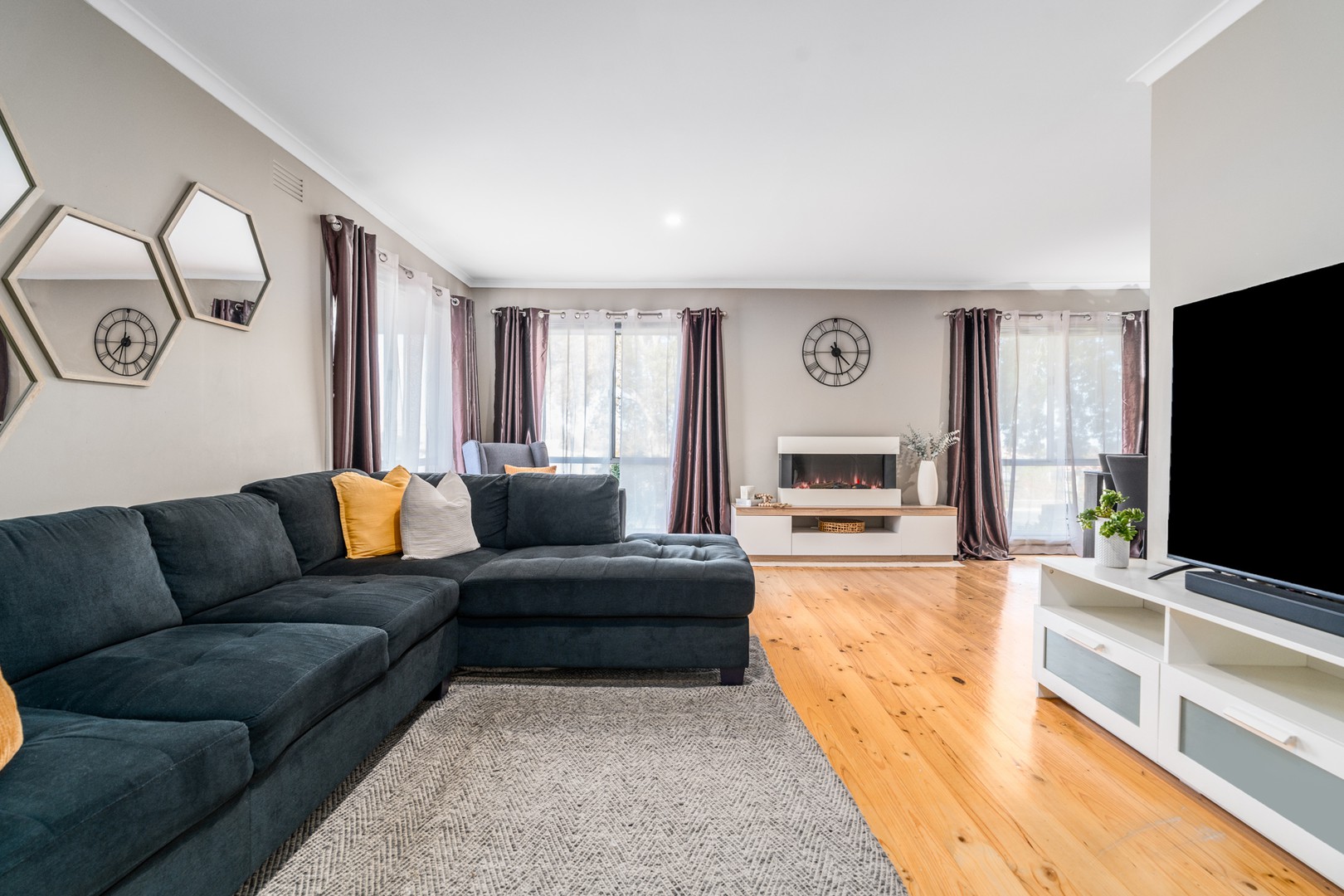 35 Reynolds Road, Highton, VIC 3216, Highton - Thumbnail 3