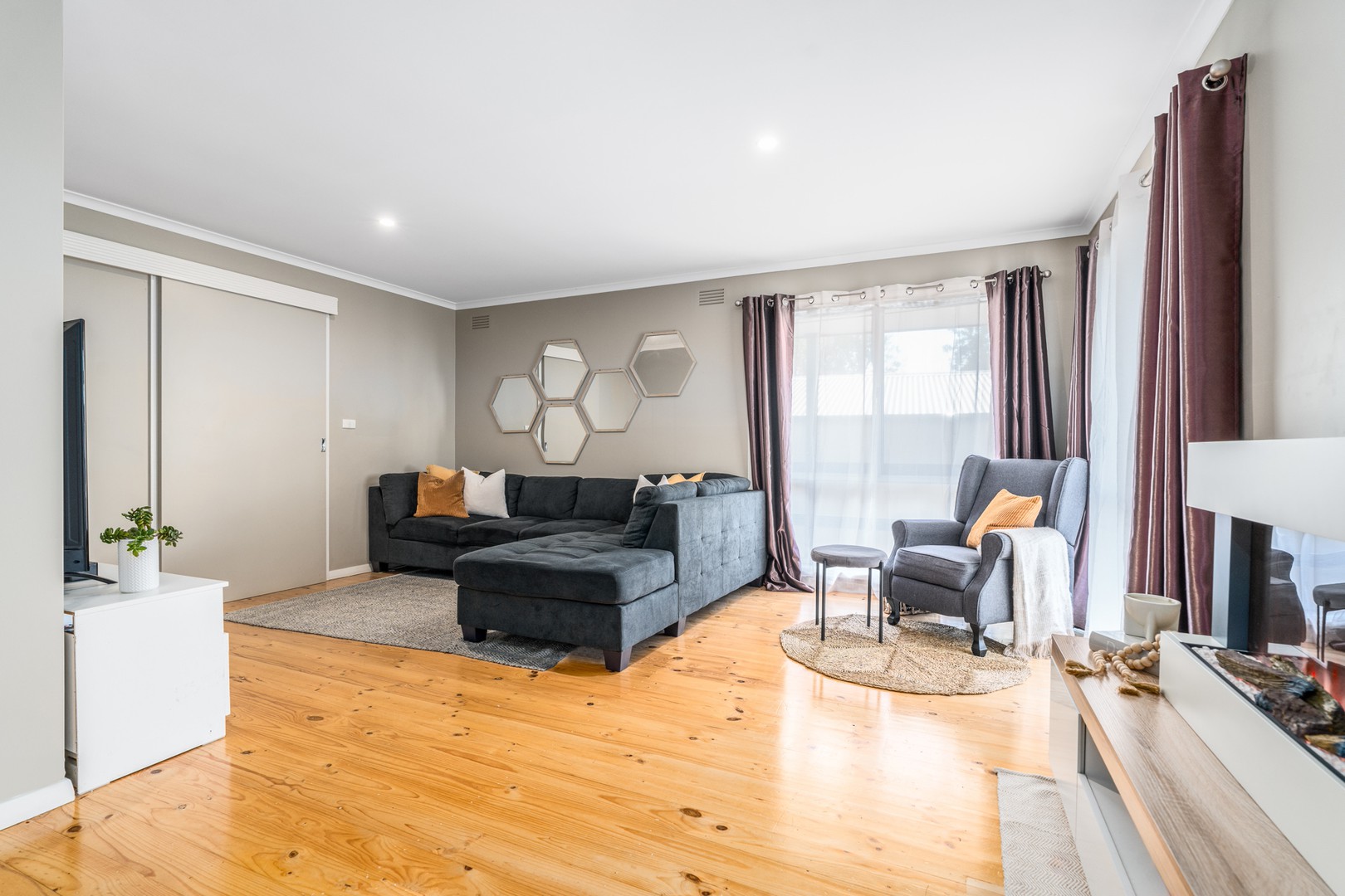 35 Reynolds Road, Highton, VIC 3216, Highton - Thumbnail 4