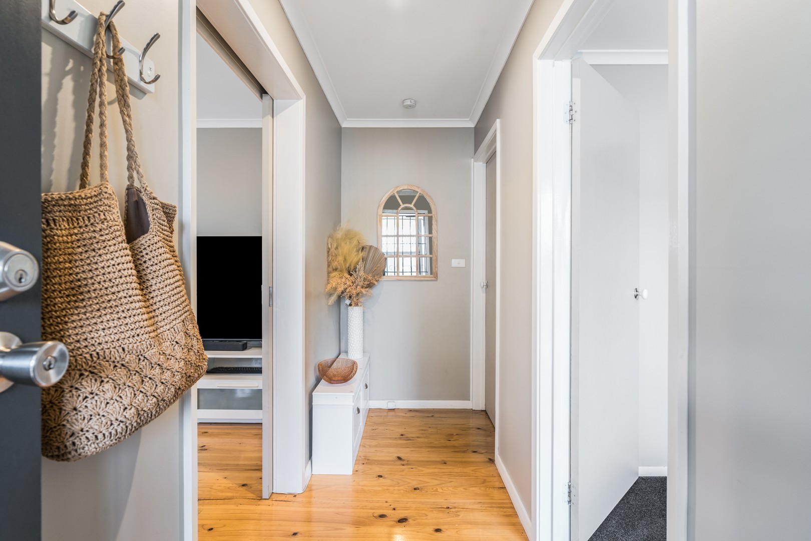 35 Reynolds Road, Highton, VIC 3216, Highton - Thumbnail 5