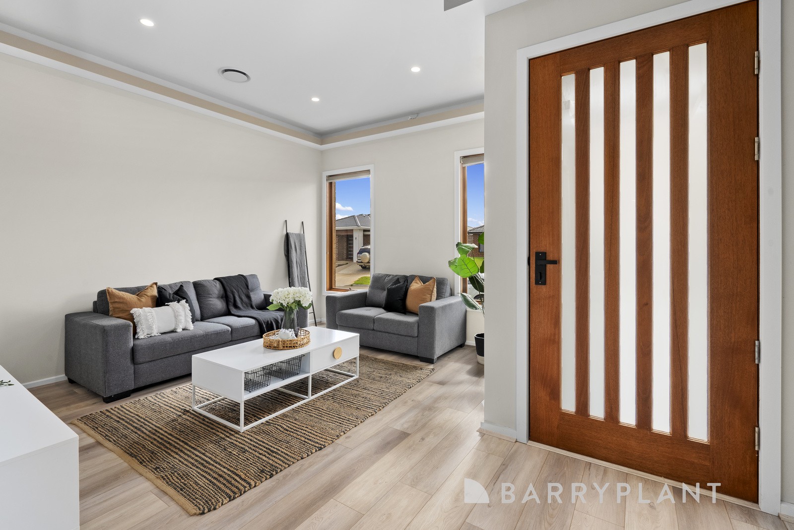 35 Rochford Way, Melton South, VIC 3338, Melton South - Thumbnail 2