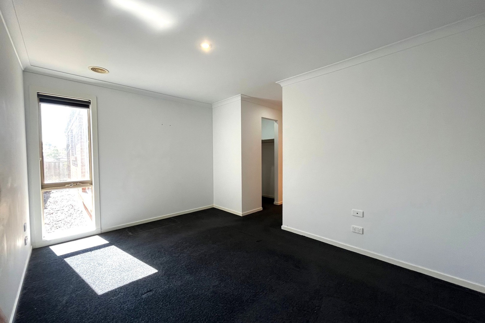 35 Rockford Street, Pakenham, VIC 3810, Pakenham - Thumbnail 6